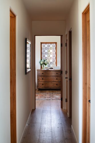 Ocean View Residence Santa Barbara - Hallway